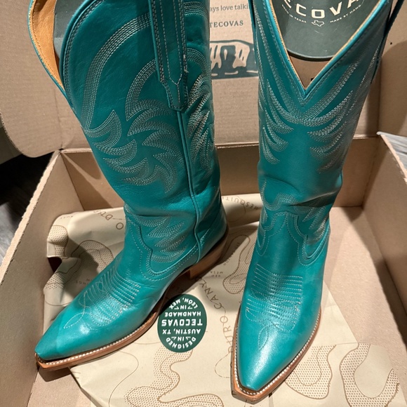 Tecovas Shoes - Tecovas Annie in Lagoon Color